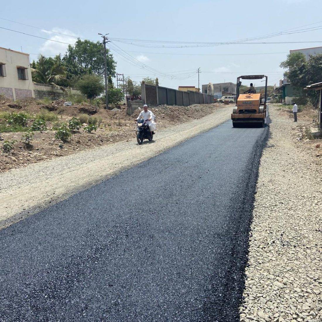 WhatsApp Image 2025-11-23 at 19.08.54 (1)